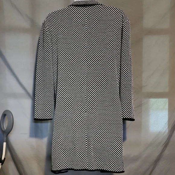 Philosophy Black and White Polka Dot Cut And Sewn Back Jacket - Picture 4 of 8